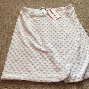 New white Velcro fleece wrap Breakdown Clothing